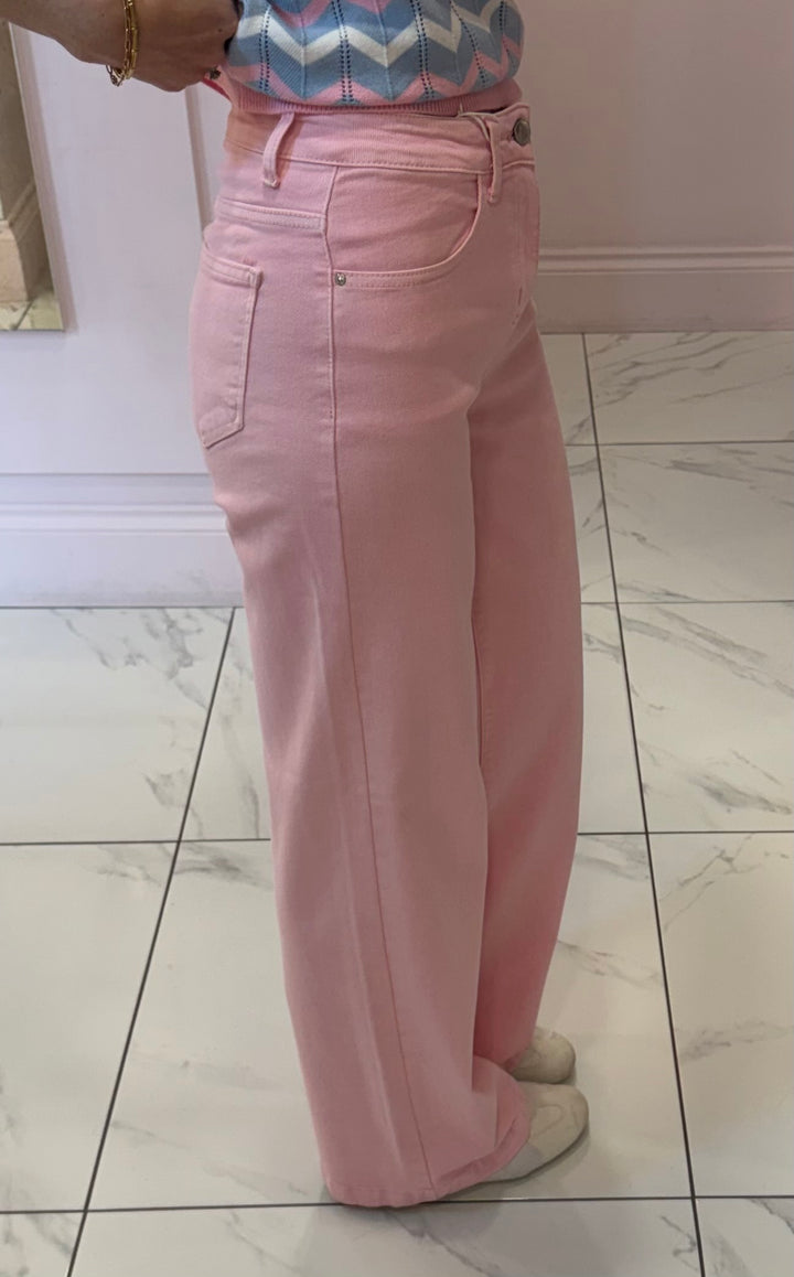 Beth Straight Leg Jeans In 7 Colours