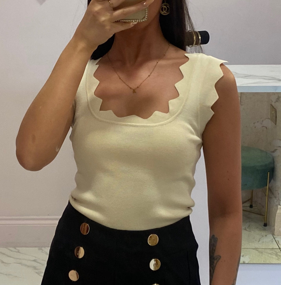 Brontë Nude Scallop Edge Fine Knit Top