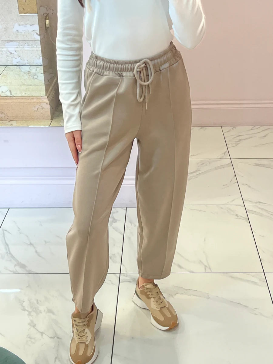 Evie Super Soft Seam Front Tapered Trousers