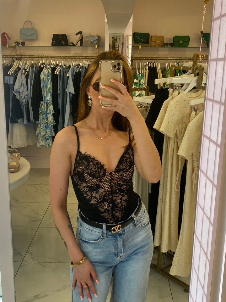 Stacie lace bodysuit