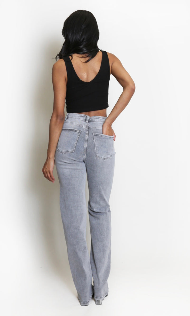 Emiyah Straight Fit Stretch Jeans