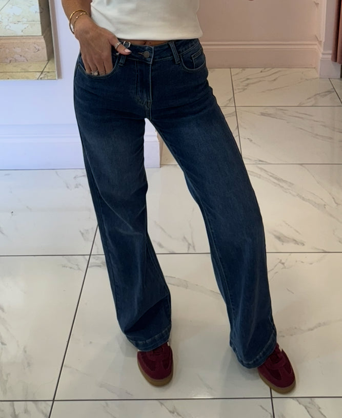 Beth Straight Leg Jeans