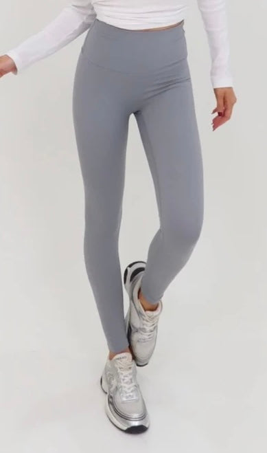 Kaci SKIMS Leggings