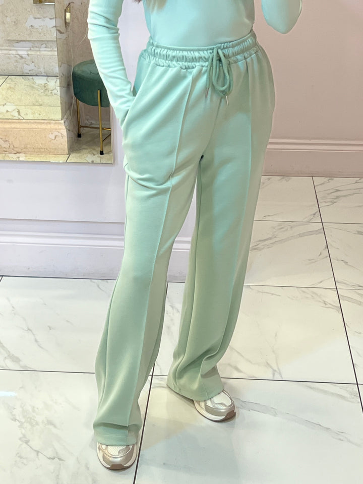 Alex Super Soft Seam Front Trousers