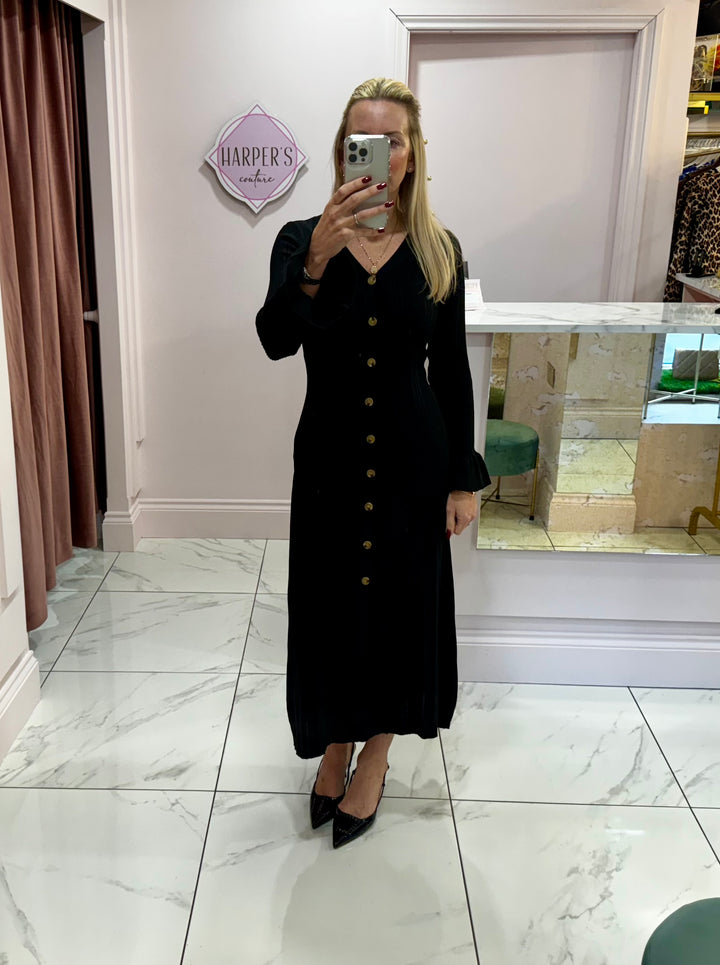 Lacie Long Sleeve Knit Midi Dress