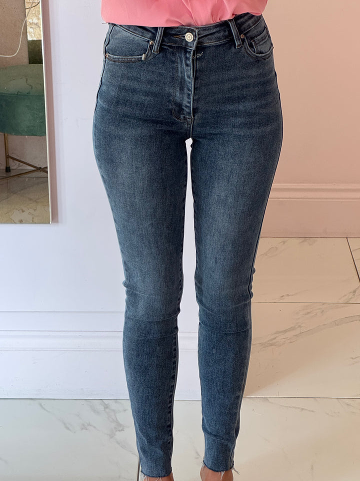 Ivy Skinny Raw Hem Stretch Jeans