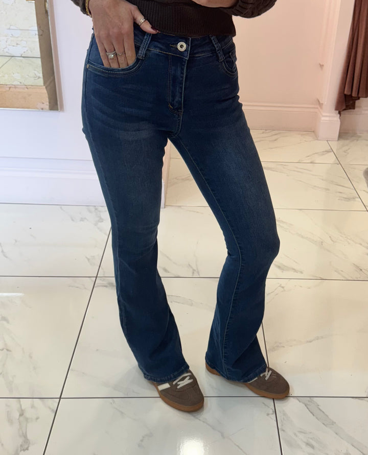 Amore Blue kick Flare Jeans