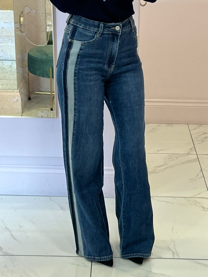Leonie Dad Fit Stretch Jeans with darker Seam Detail