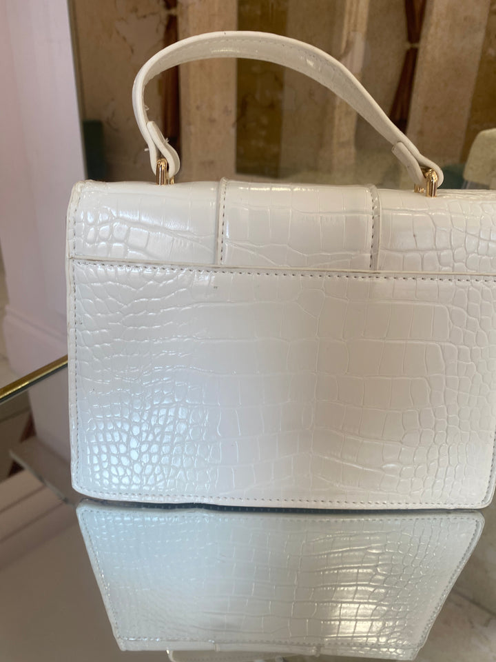 Isla White And Gold Bag