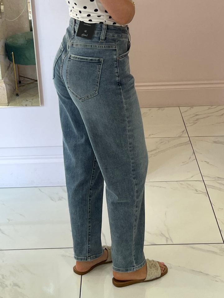 Jessie Loose Mom Fit Stretch Jeans